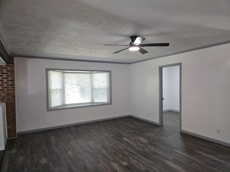 Raeford House: 415 College Drive