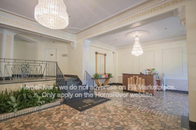 Washington Condo: 2440 16th St NW
