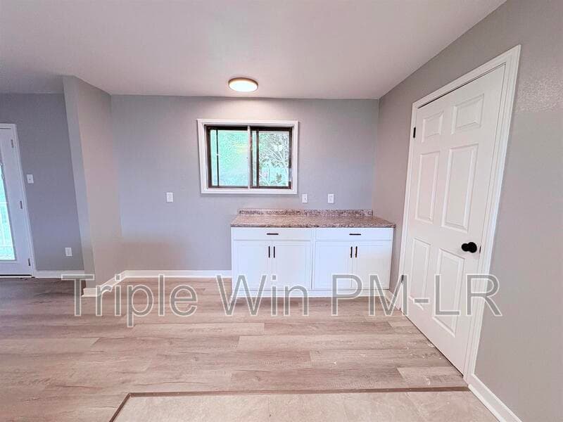 Cabot House: 8475 John Harden Drive