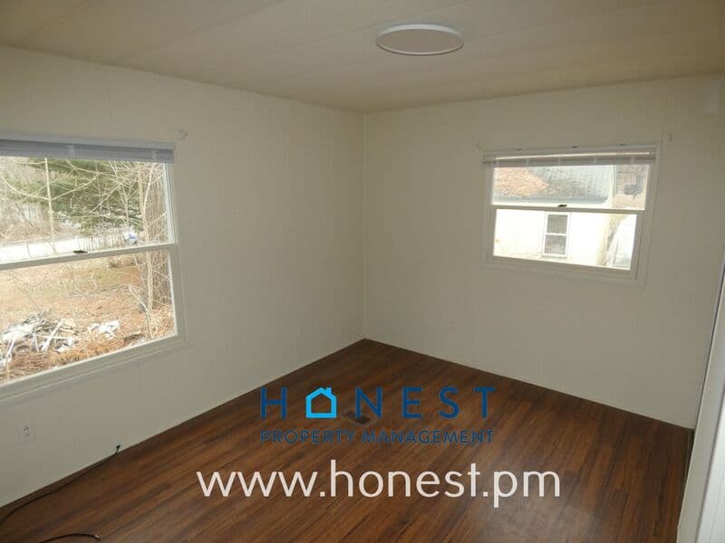 Augusta House: 146 Sewall Street
