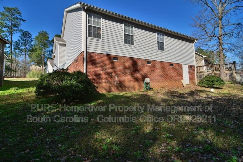 Irmo House: 45 Bradstone Circle