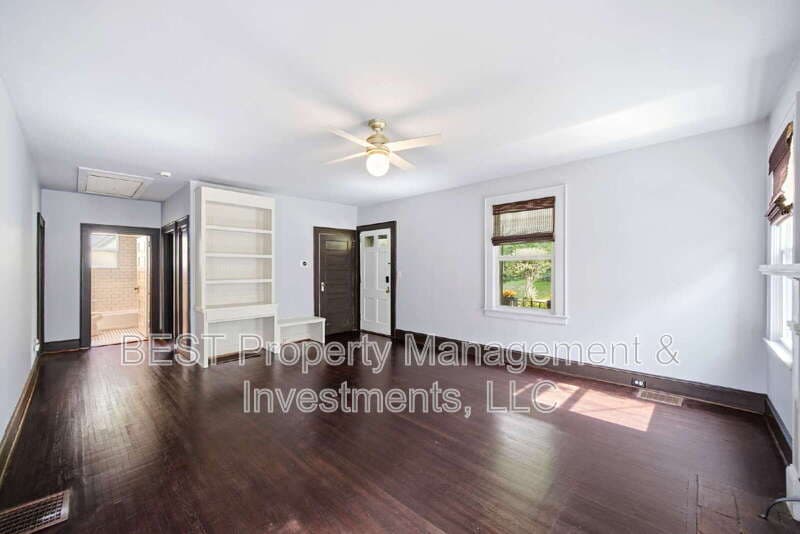 Charlotte House: 2208 Wilmore Drive