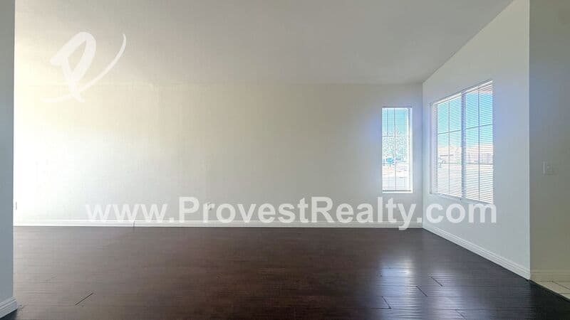 Victorville House: 13591 Monterey Way