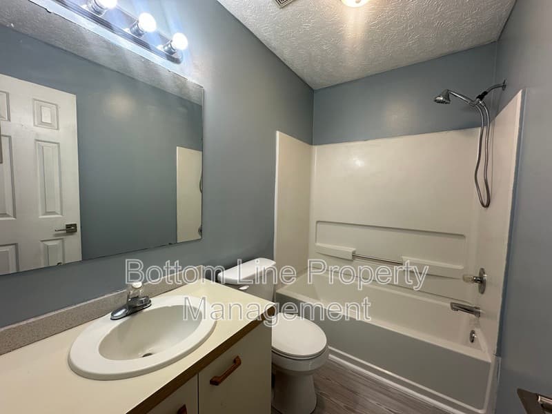Fayetteville Condo: 942 Stewarts Creek