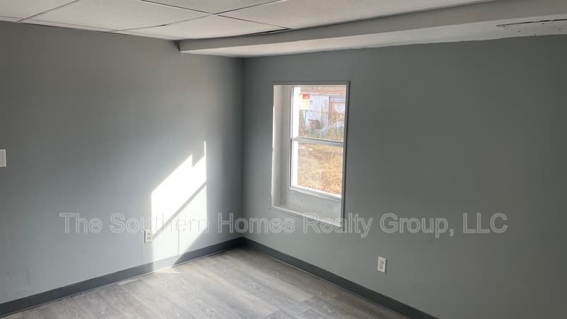 Sweetwater Condo: 303 South Oak Street - 2