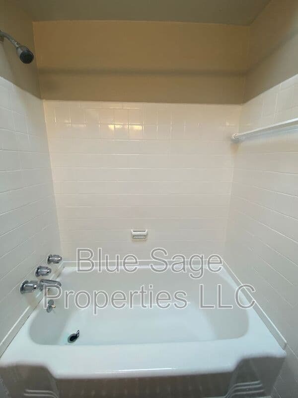 Clifton Heights House: 515 Cherry St