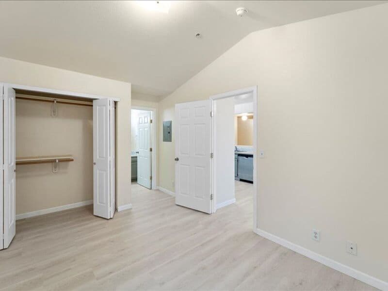 Pasco Condo: 6405D Chapel Hill Blvd.
