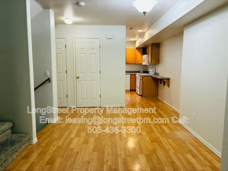 Corvallis Condo: 2349 NW Hummingbird Dr