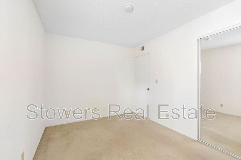 Concord Townhome: 4430 Eagle Peak Rd