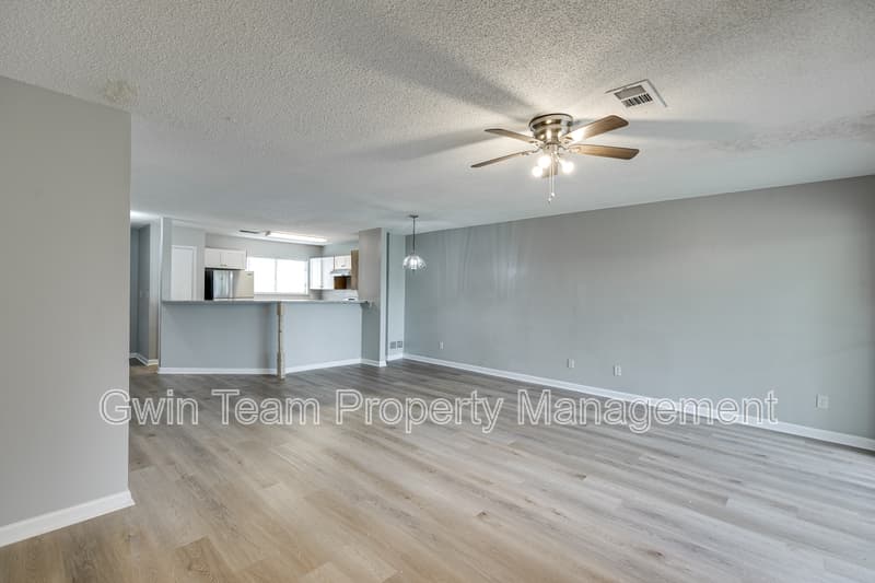 Lawrenceville Townhome: 3241 Tennington Pl