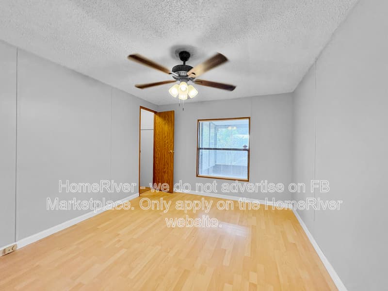 Jacksonville House: 7531 Covewood Dr
