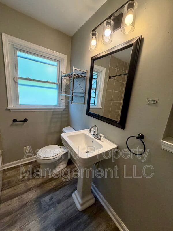 Chattanooga House: 7707 Canyon Dr