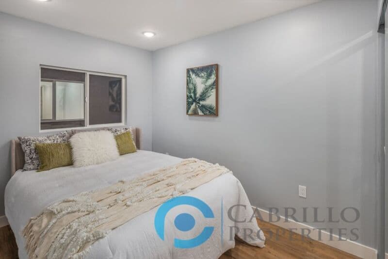 San Diego Condo: 3077 Martin Ave