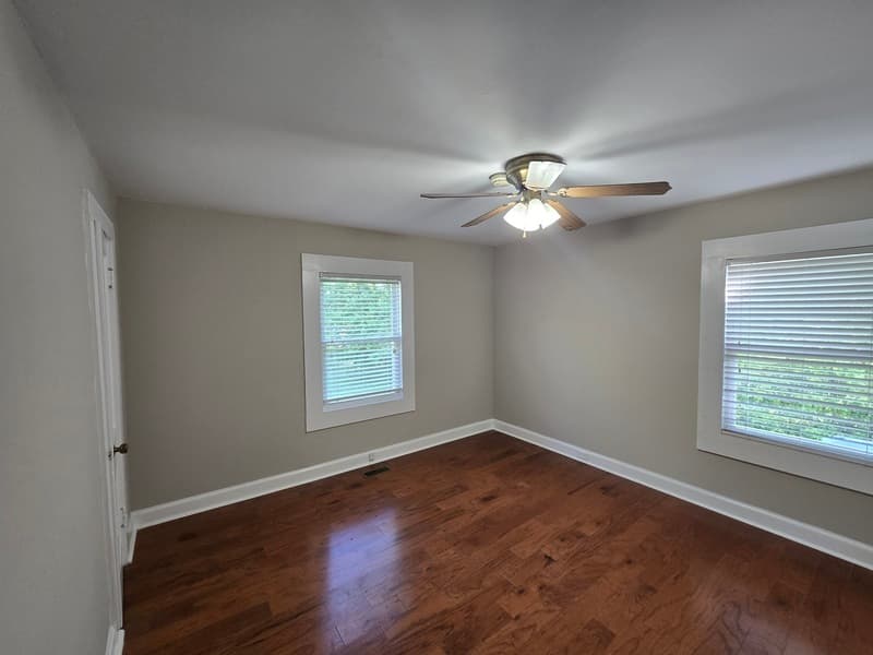 Ooltewah House: 4094 University Drive