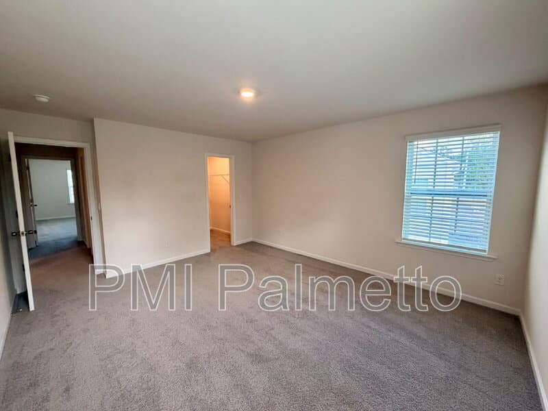 Lexington House: 771 Tiger Lily Drive