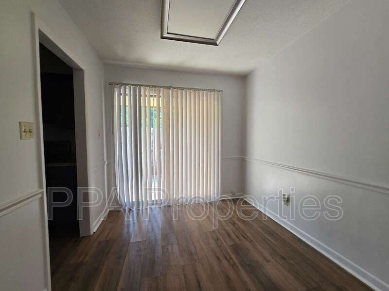 Winston Salem Townhome: 2707 Reynolds Park Rd