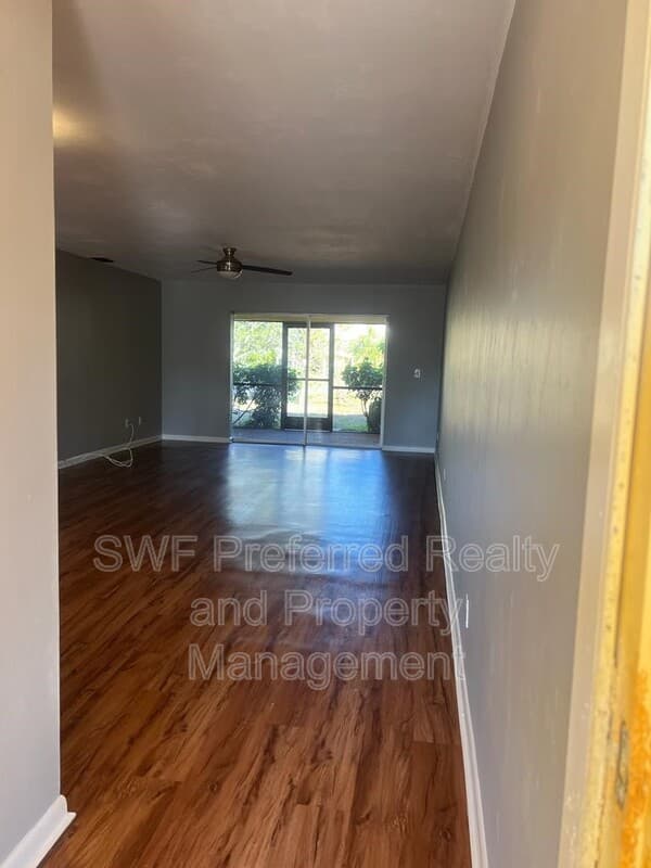 Cape Coral Condo: 4341 Country Club Boulevard