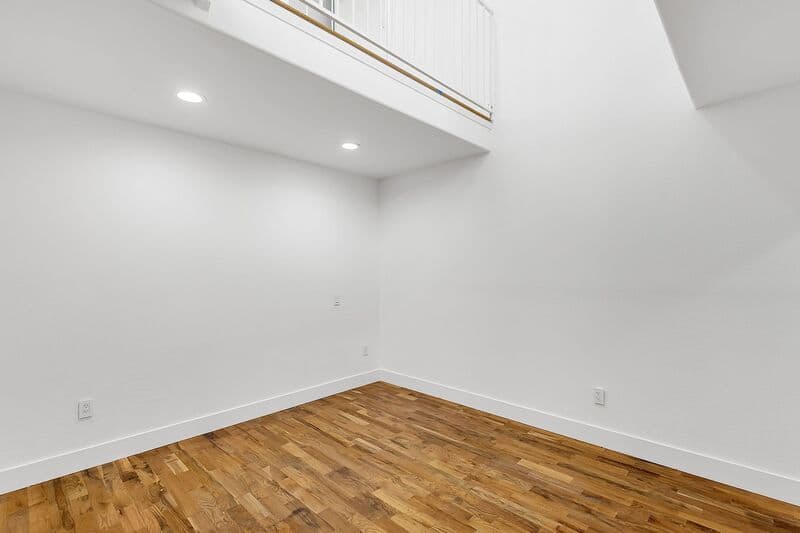 Los Angeles Condo: 1827 Wilcox Avenue Los Angeles, CA 90028