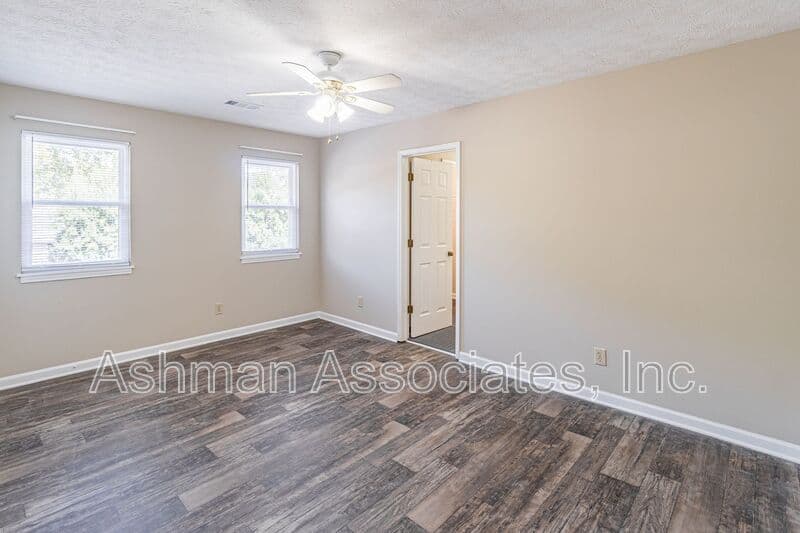 Alpharetta House: 3235 Cape Cir.