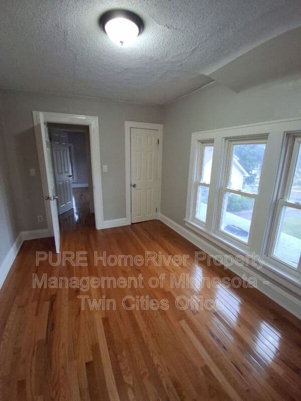 Saint Paul Condo: 1972 Minnehaha Ave E