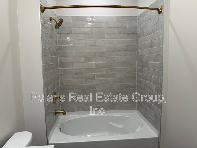 Carmel Condo: 925 Veterans Way