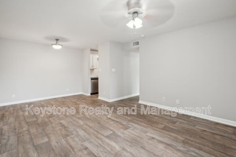 Clarksville Condo: 3301 Royster Lane