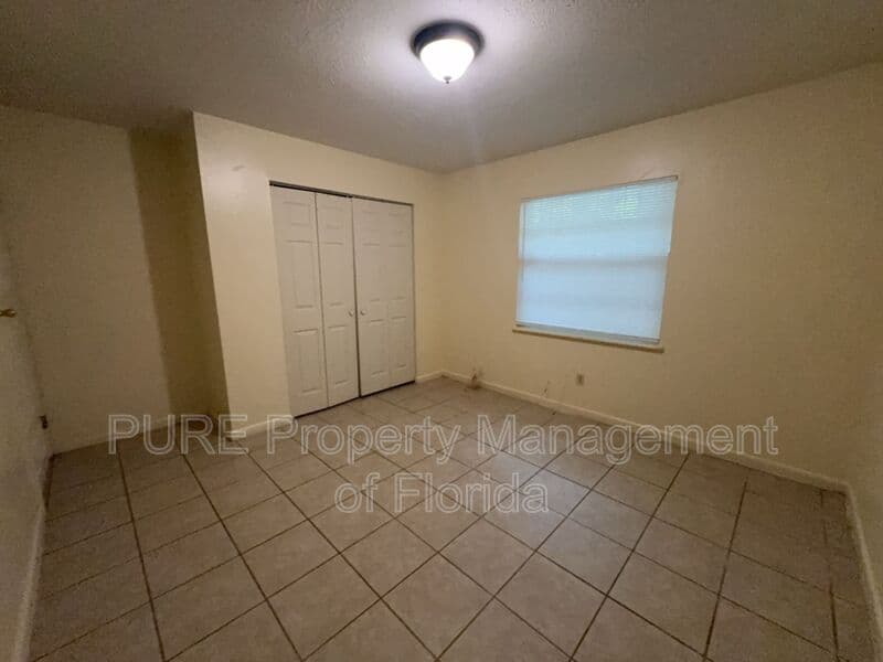 Ocala House: 1970 SE 40 Street Rd