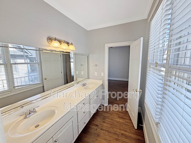 Greenville Townhome: 708 Bennett Street