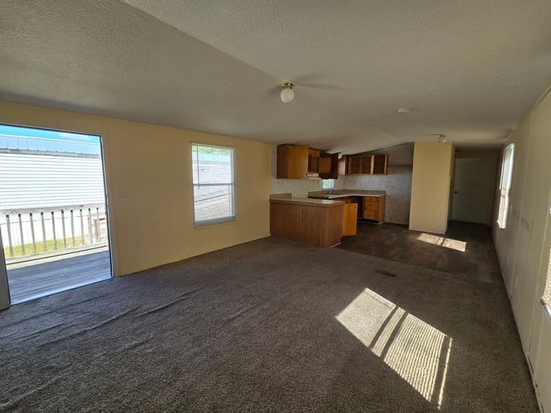 Fayetteville House: 2412 Cattail Cir