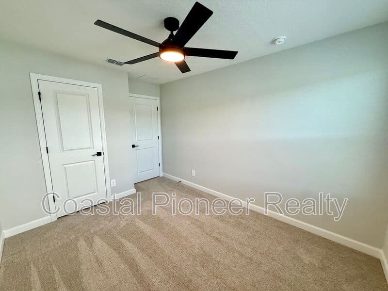 Tampa House: 7622 Deer Valley Cir