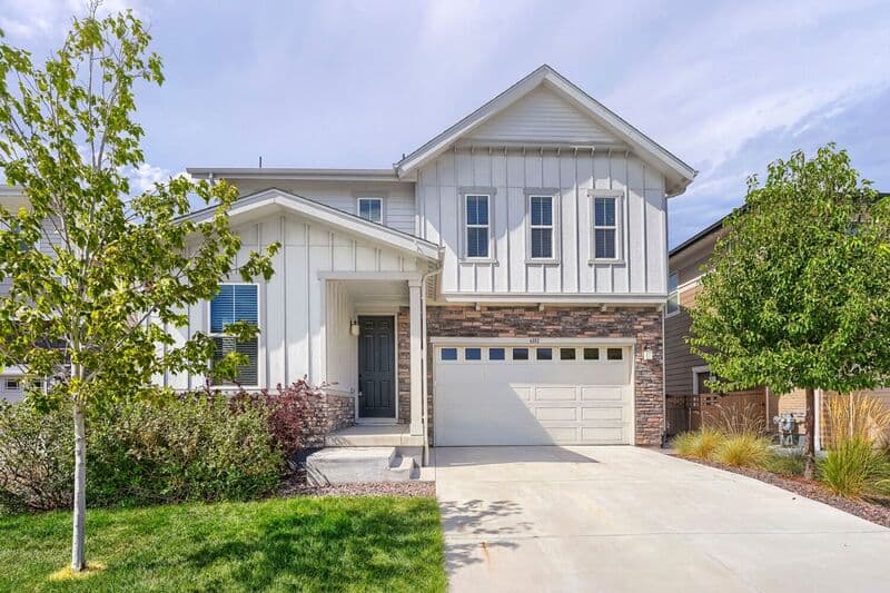 Aurora House: 6181 N Malaya St
