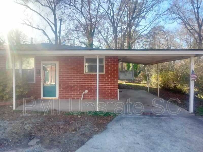 Laurens Condo: 7b Harts Court