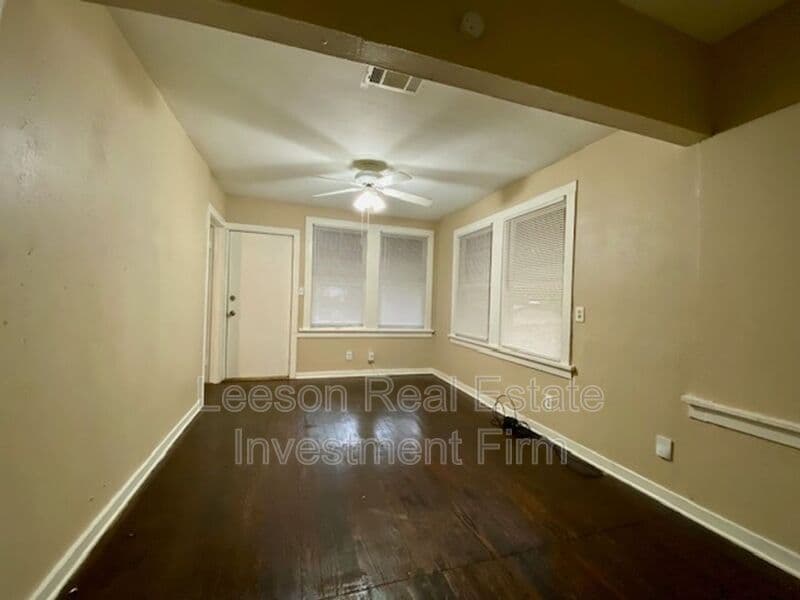 Shreveport House: 135 E Olive Street