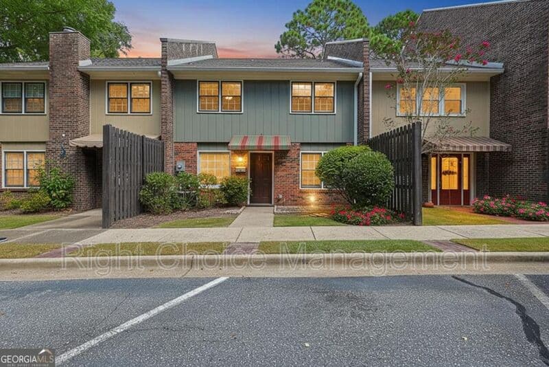 Columbus Condo: 6101 River Rd