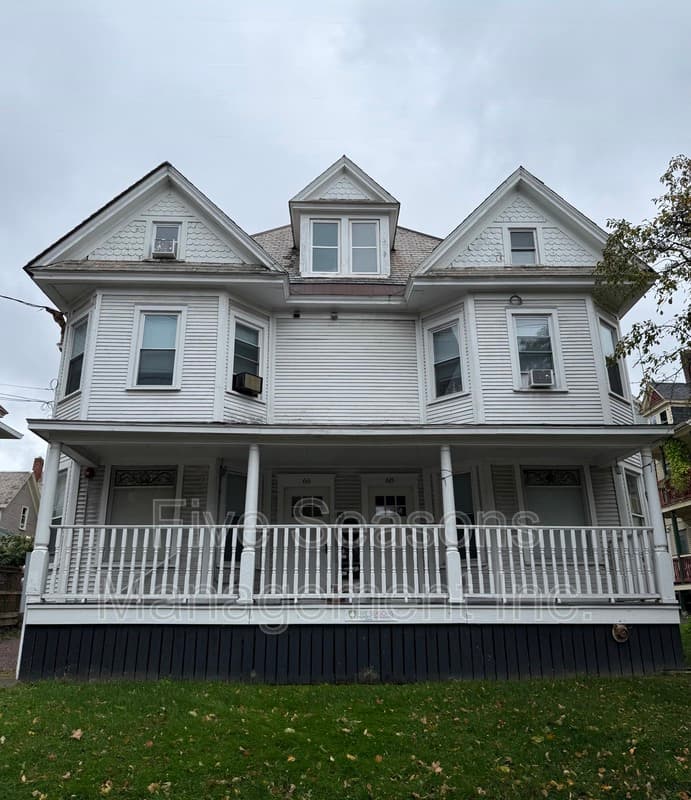 Burlington Condo: 68 South Union - A