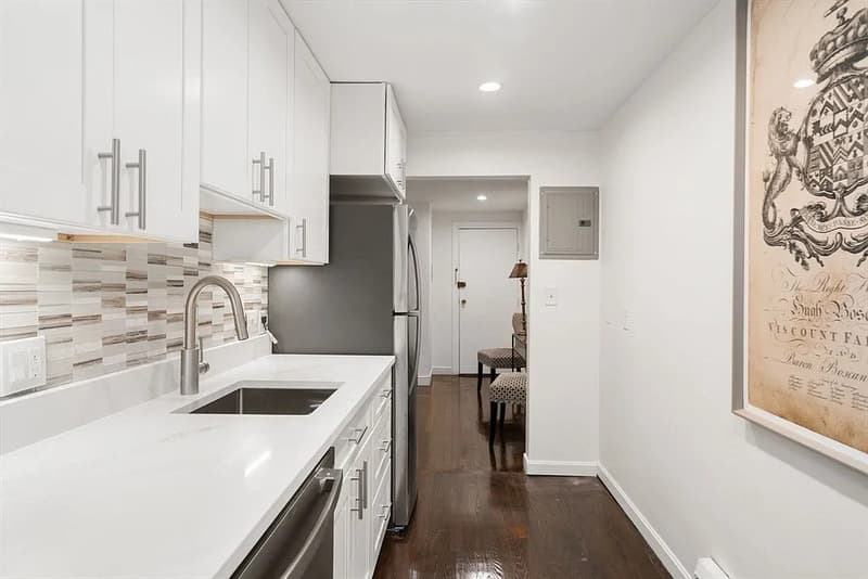 Brighton Condo: 8 Commonwealth Ct