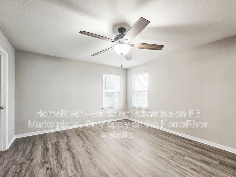 Land O Lakes House: 10328 Hawks Landing Dr