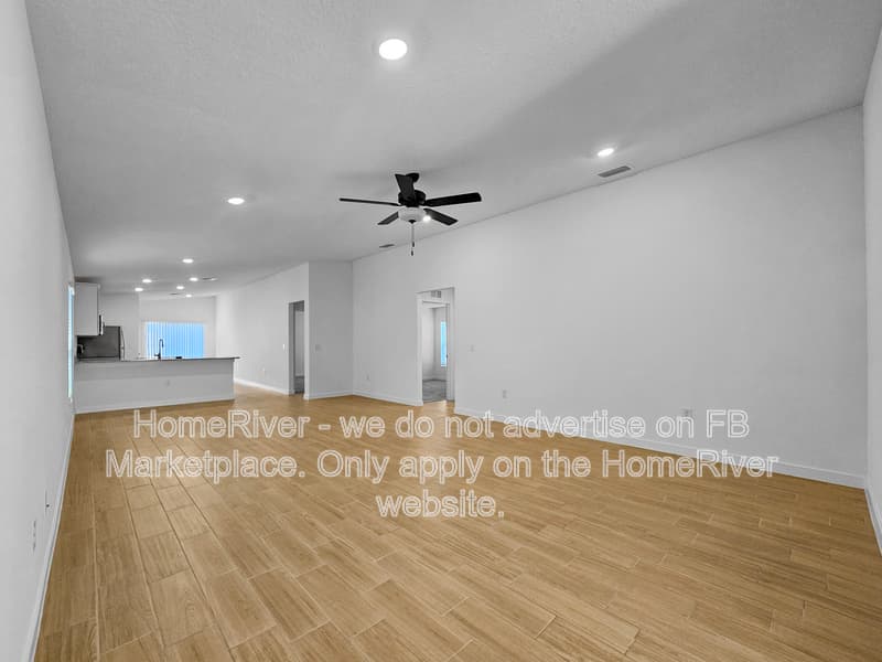 Brooksville House: 29543 Fedora Cir