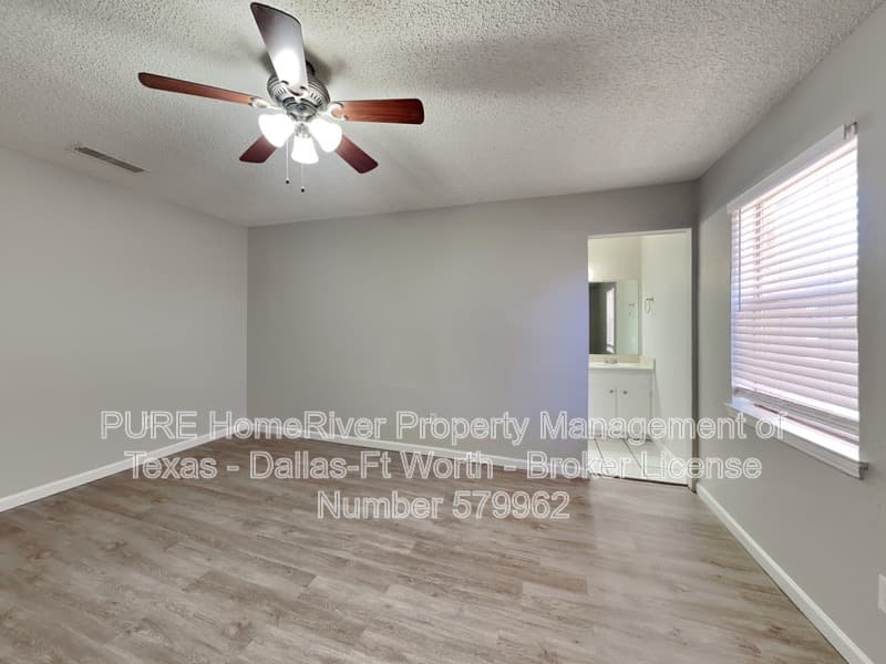 Arlington House: 5223 Windy Meadow Dr