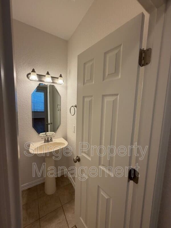Saginaw House: 500 Leatherman Drive