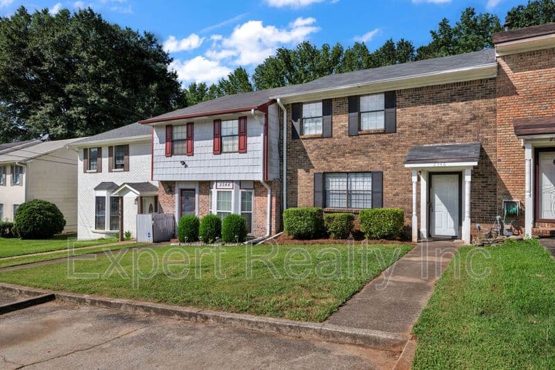 Birmingham House: 2346 Grayson Valley Circle