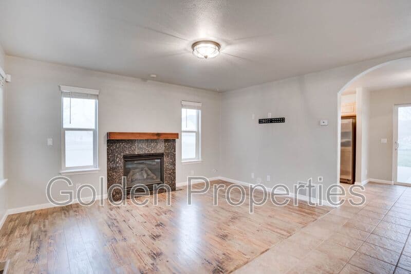 Coeur D Alene House: 7665 N Courcelles Pkwy