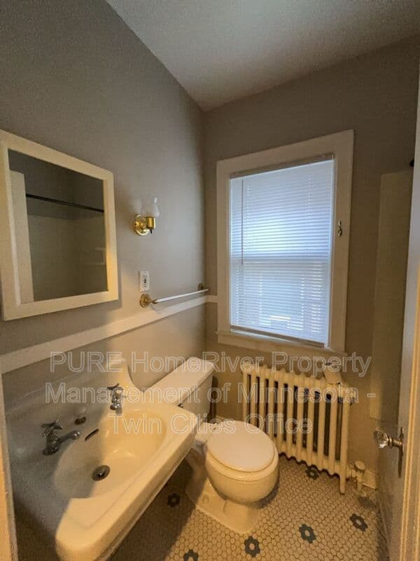 Minneapolis Condo: 3125 3rd Ave S