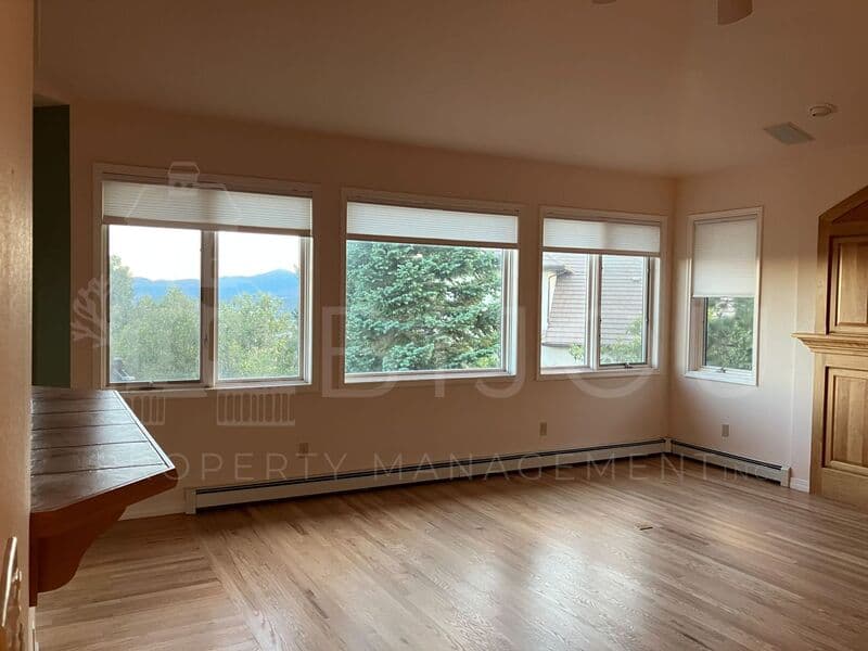 Colorado Springs House: 15325 Copperfield Dr