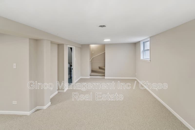 Chicago Heights House: 172 Strieff Avenue