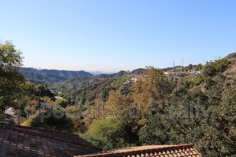 La Canada Flintridge House: 3694 Berwick Drive