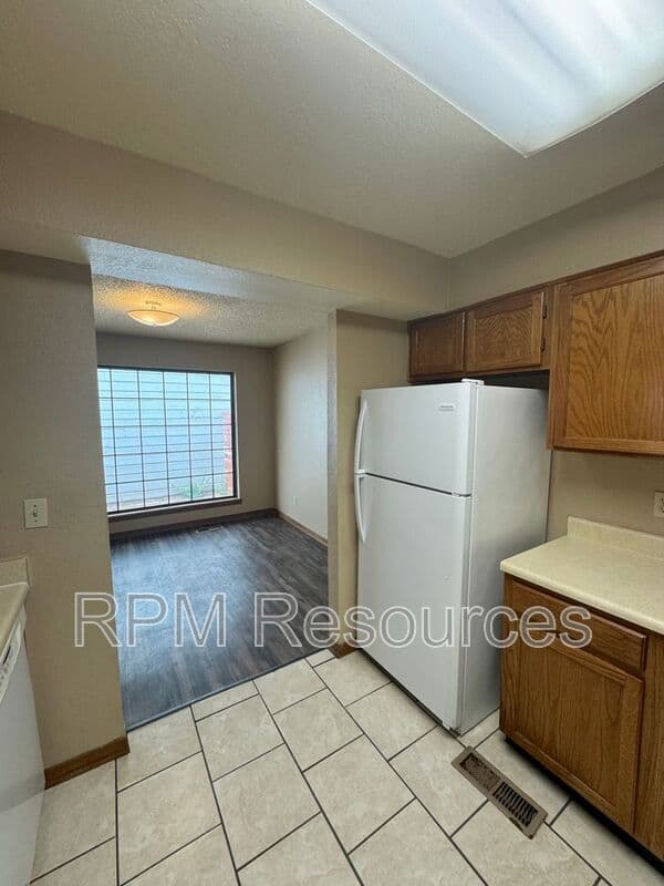 Oklahoma City Condo: 10900 Greystone