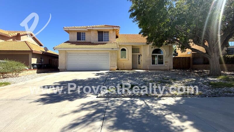 Victorville House: 14601 Pony Trail Rd