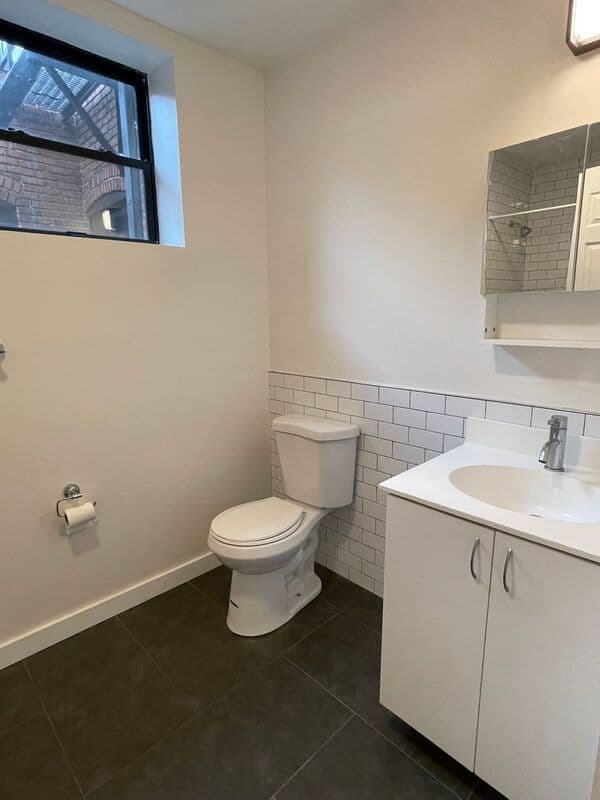 Baltimore Condo: 2527 St. Paul St