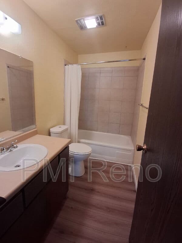 Reno Condo: 1000 Beck St